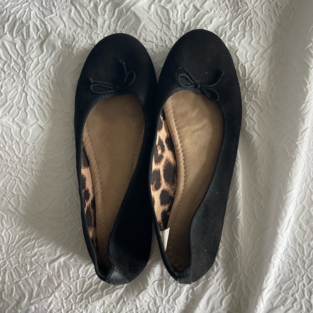 Black Ballet Flats